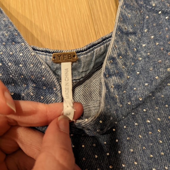 Chambray Dress with sparkles - Picture 7 of 10